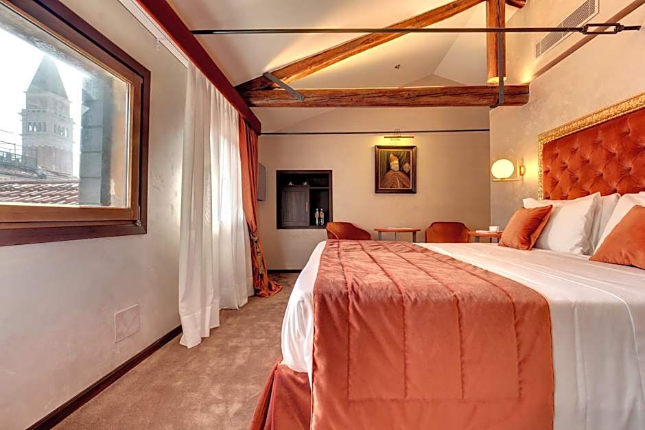 Hotel Dona Palace