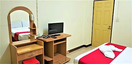 Upper Floor Double Room - Non-Smoking