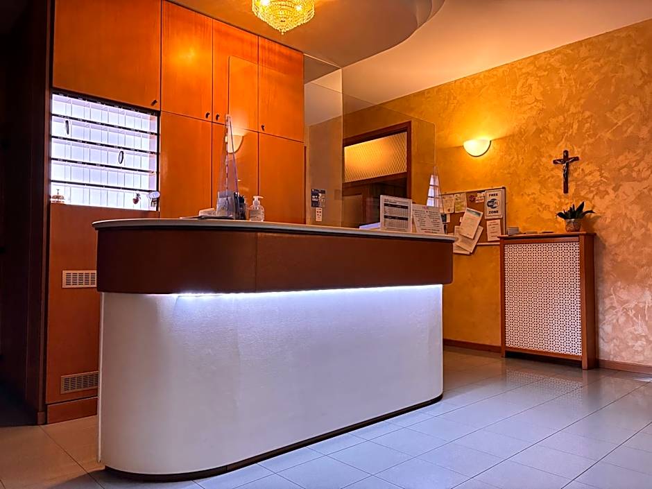 Hotel Crocenzi
