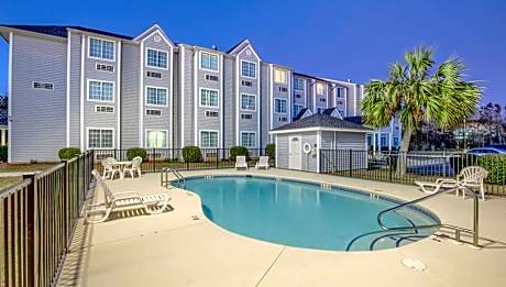 Microtel Inn & Suites By Wyndham Gulf Shores