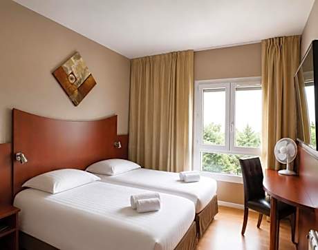 Comfort Twin Room
