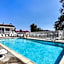 Super 8 by Wyndham Livermore