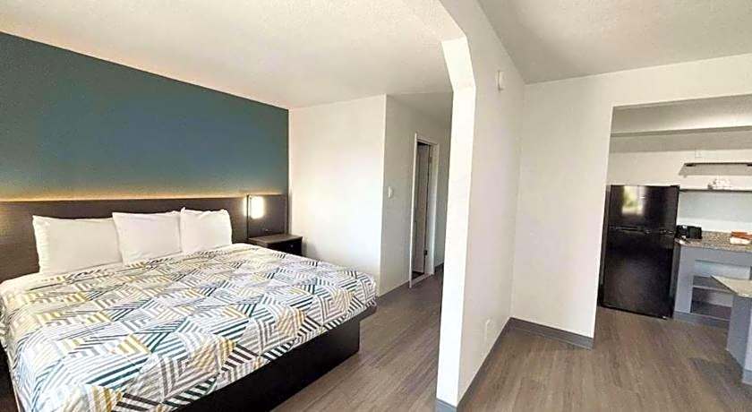 OYO Hotel Irving DFW Airport North