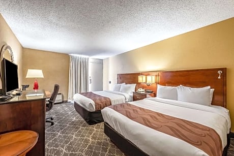 Queen Room with Two Queen Beds - Non-Smoking/Pet Friendly