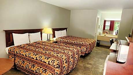 Standard Queen Room