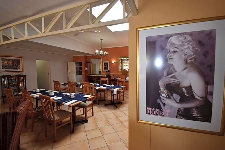 Broadway Guest House