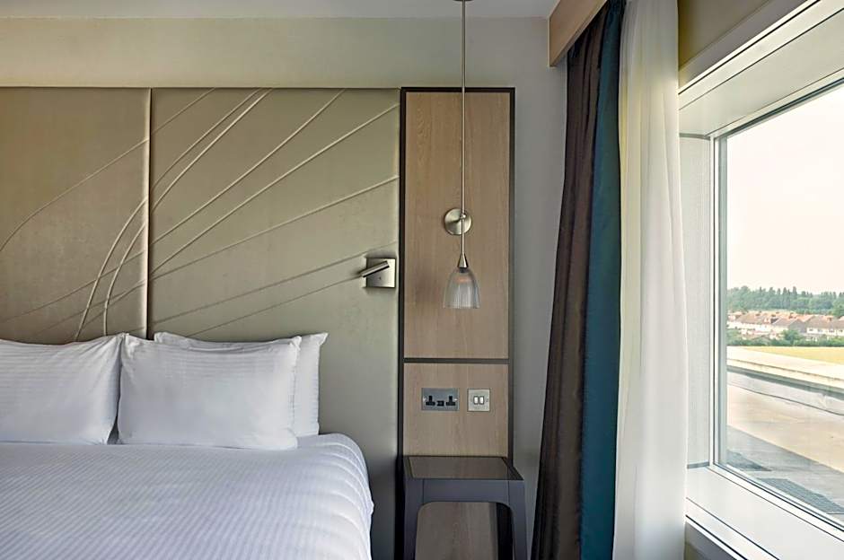 Hyatt Place London Heathrow Airport