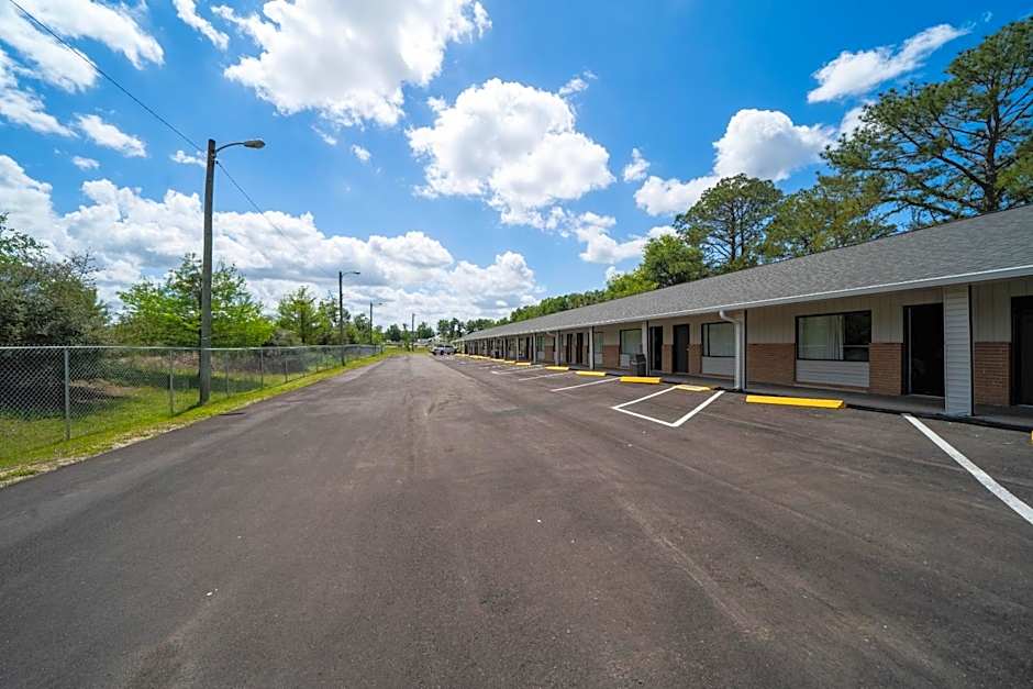 OYO Hotel Ocala, FL I-75