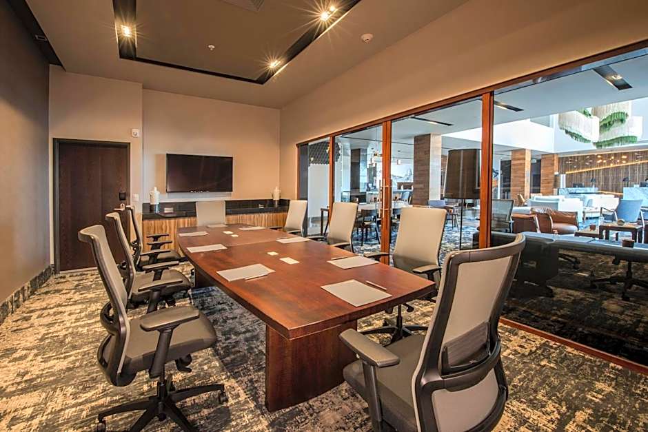 Courtyard by Marriott San Luis Potosi, Los Lagos