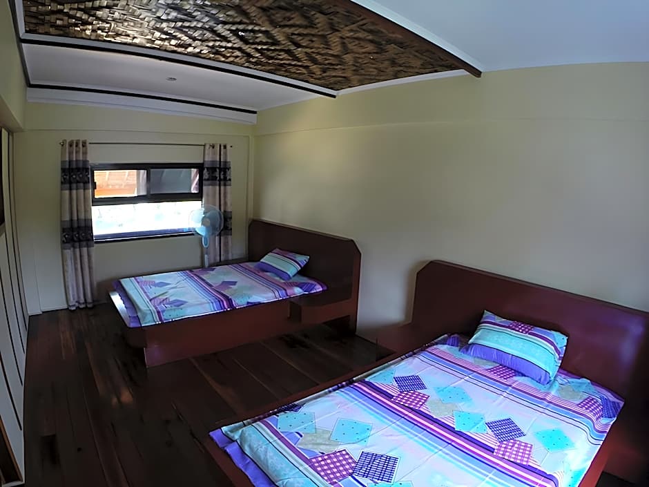 Sunset Bay Beach Villas