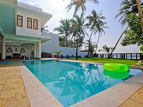 Footprints Villa