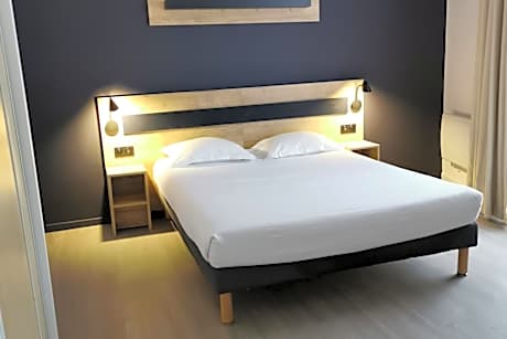 Premium One-Bedroom Apartment