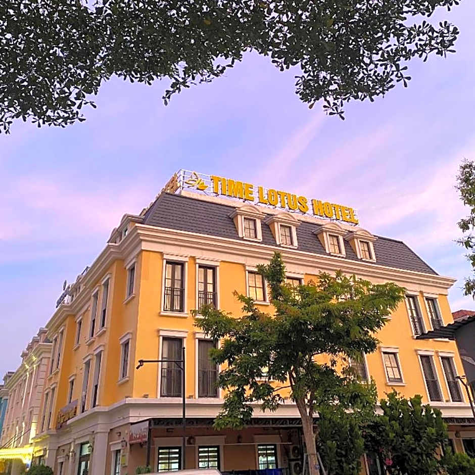 Time Lotus Ha Long