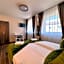 1912 Bed & Breakfast