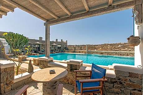 Suite with Pool View