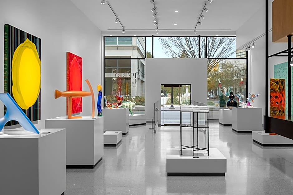 Glass Light Hotel & Gallery, Autograph Collection