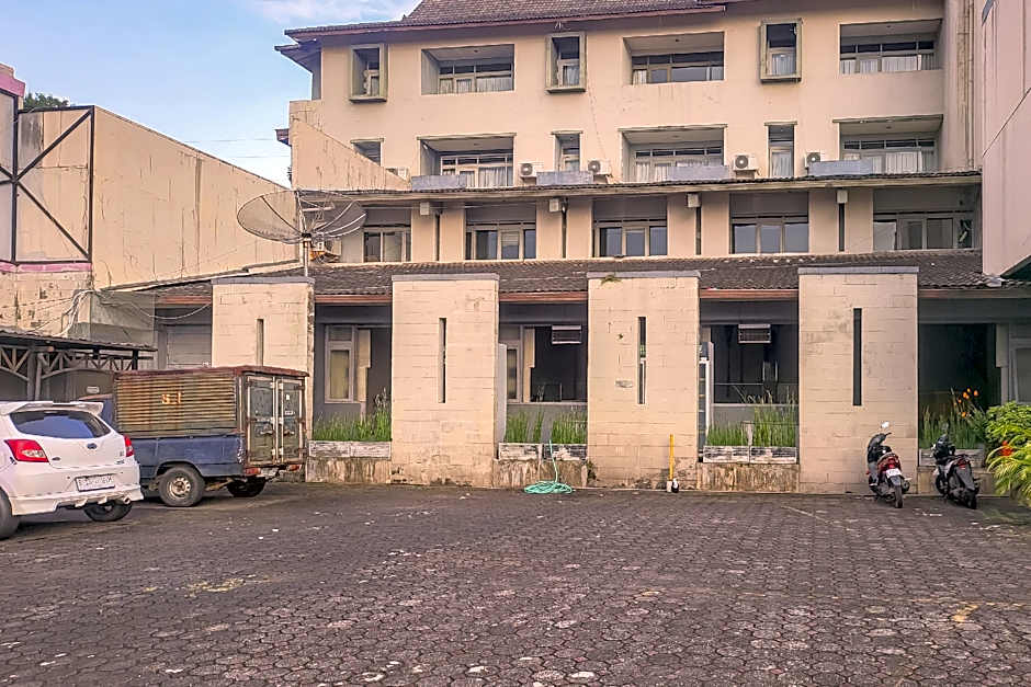 RedDoorz near UPI Setiabudhi Bandung