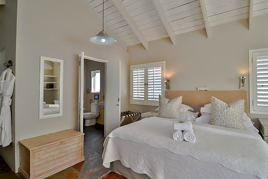 Hermanus Lodge on the Green - Solar Power