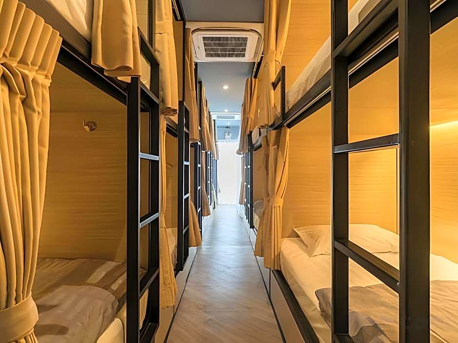 Sleep Box Patong Hostel