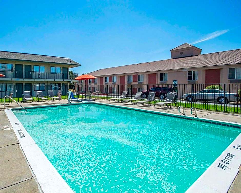 Rodeway Inn Greeley