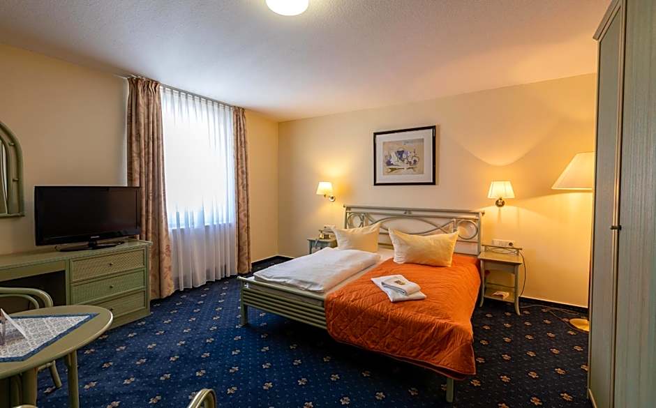 Hotel am Wariner See