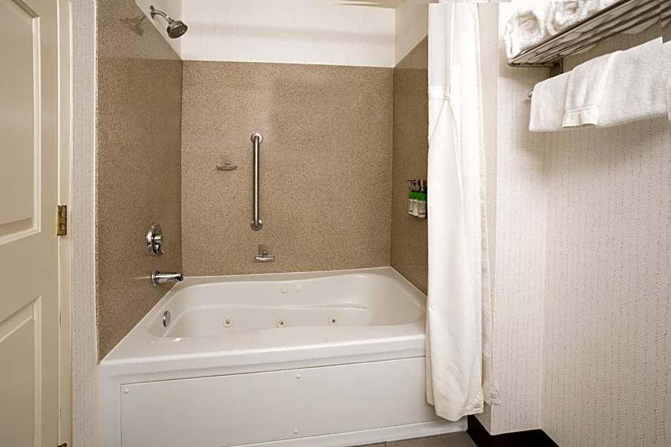 Holiday Inn & Suites Goodyear - West Phoenix Area By IHG
