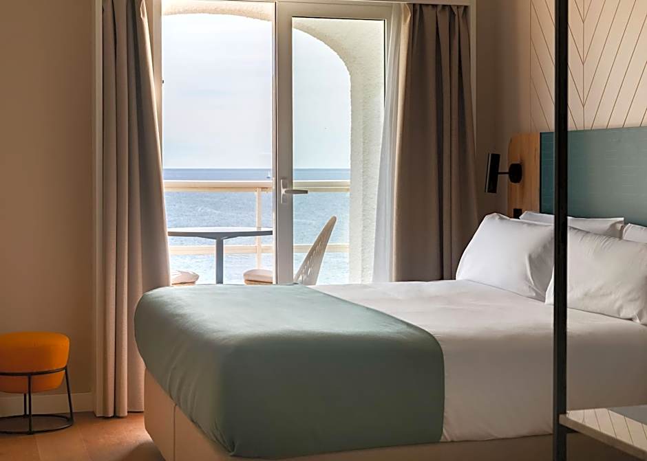 Limehome Benidorm Calle Major