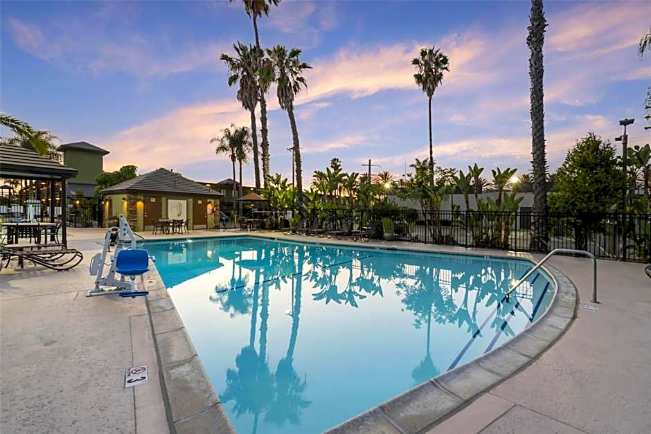 Best Western Plus Pavilions