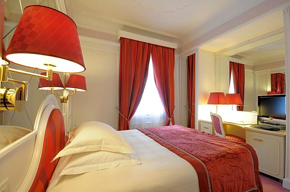 Photo 1 of 5 of Basic 1 Double Bed or 2 Beds