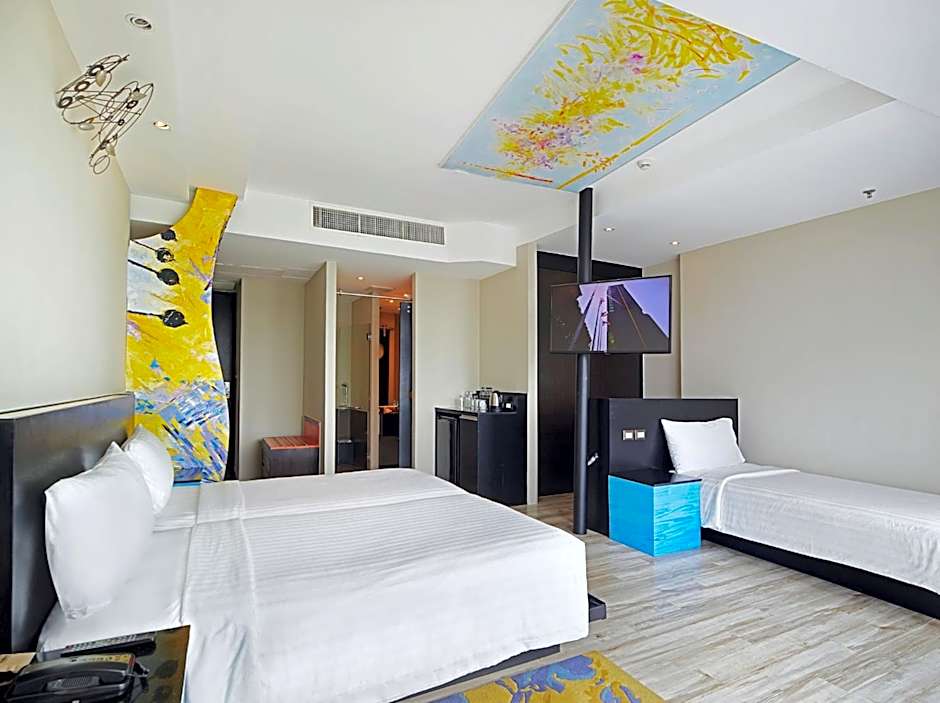 Photo 1 of 5 of Deluxe 3 Single Beds