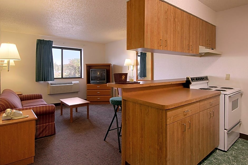 Photo 1 of 1 of 1 King Bed, Suite, Kitchenette, Non-Smoking