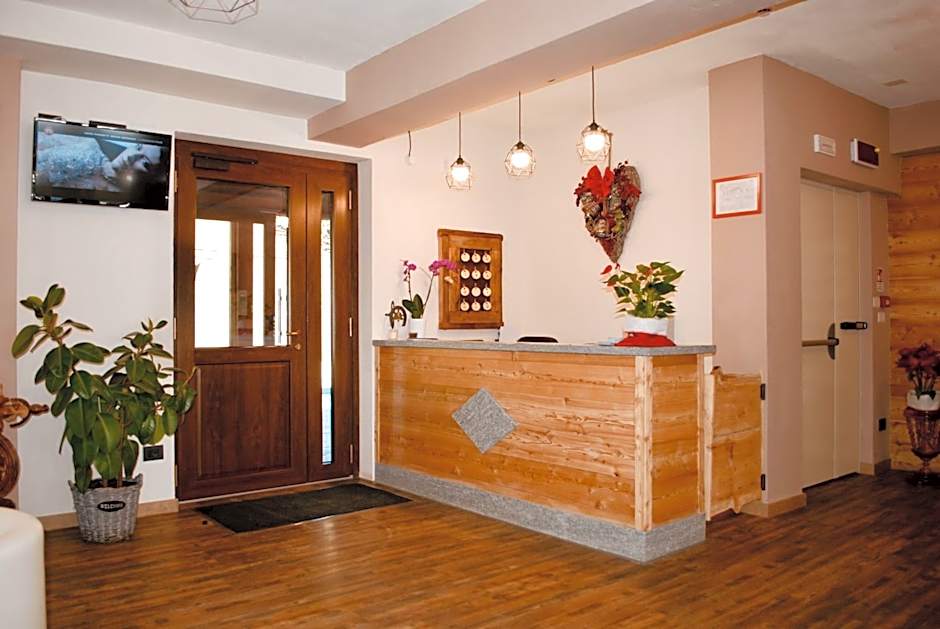 Hotel Piccolo Chalet