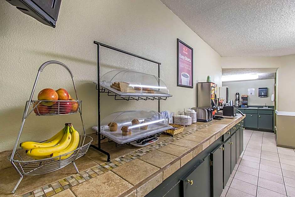 Econo Lodge Scottsboro Area
