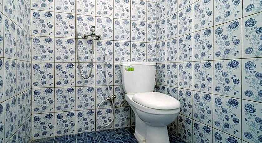 RedDoorz near Stasiun Tangerang