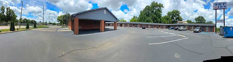 Sky Inn Hotel
