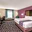 La Quinta Inn & Suites by Wyndham Loudon