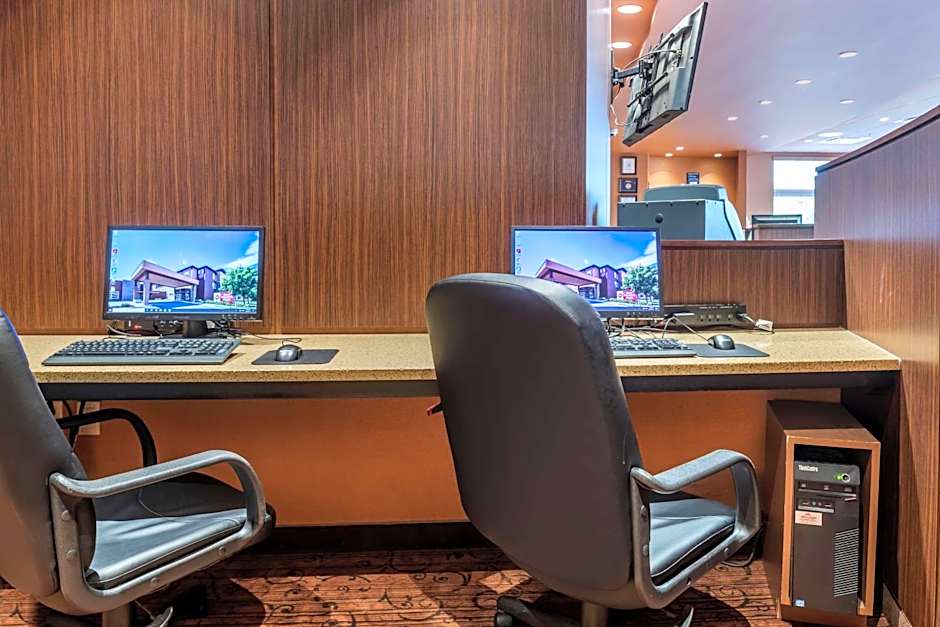 Best Western Plus Bathurst Hotel & Suites