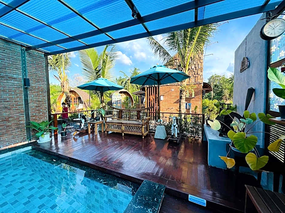 Plaiphu Pool Villas