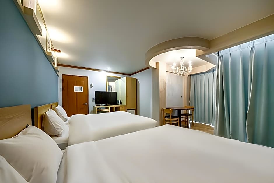 Tourist Hotel Jeonju