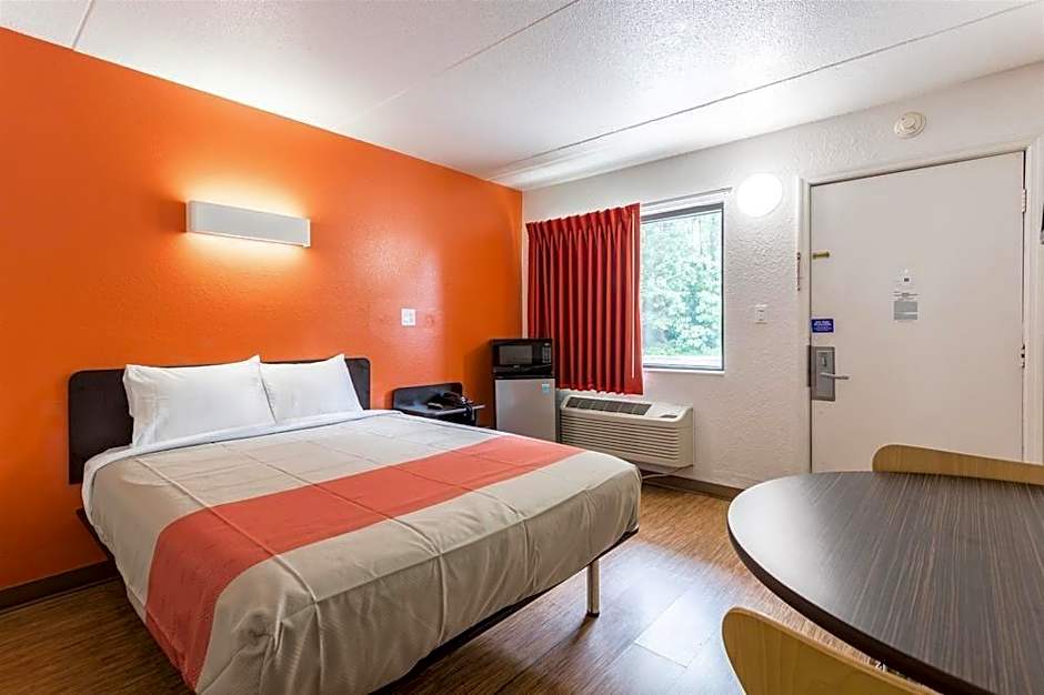 Motel 41 - Evansville, IN