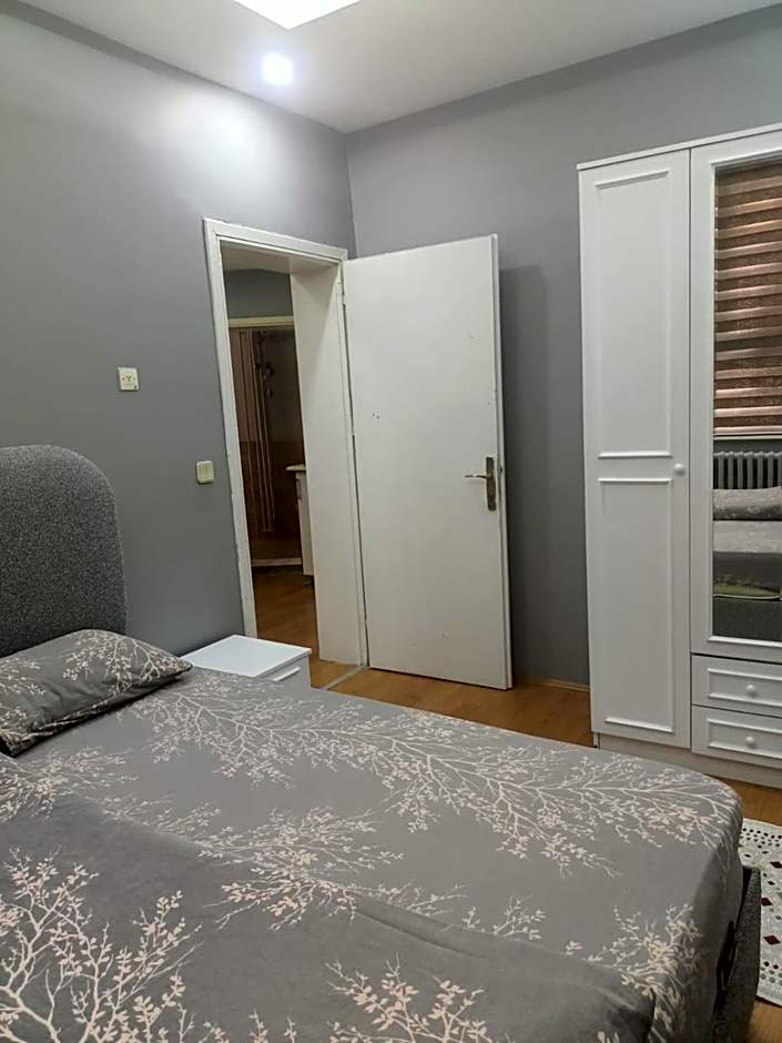 Suite — 6 fotoğraftan 1. fotoğraf