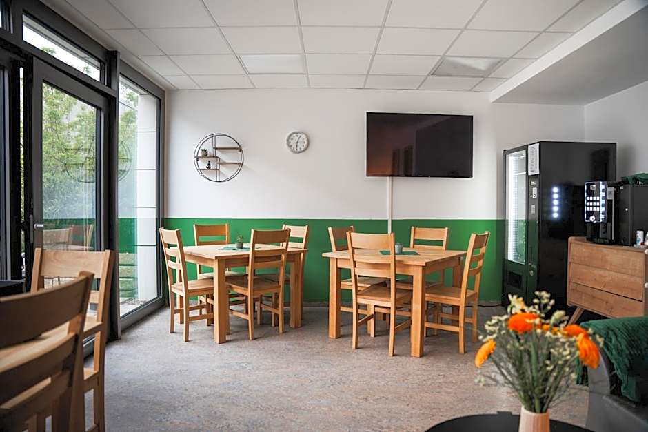 Hotel Garni Fischerfleck in Ismaning near Munich