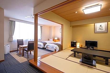 Room with Tatami Area
