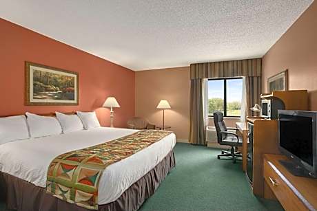 King Room - Non-Smoking