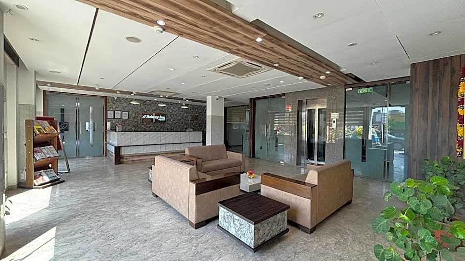 Hotel Ashray Inn Express