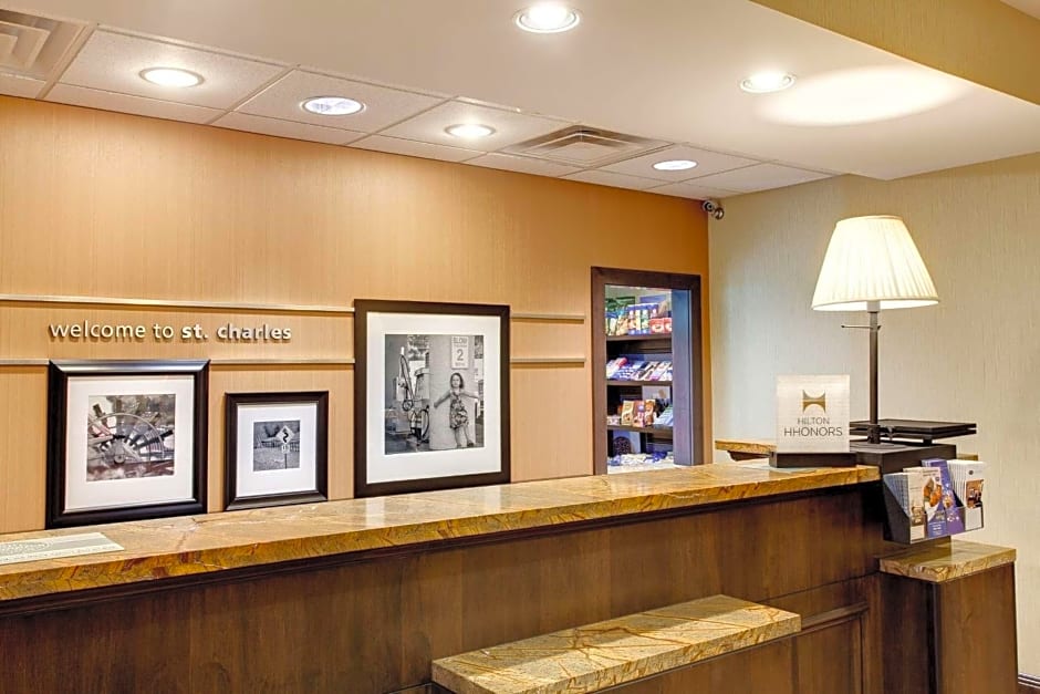 Hampton Inn By Hilton & Suites Chicago