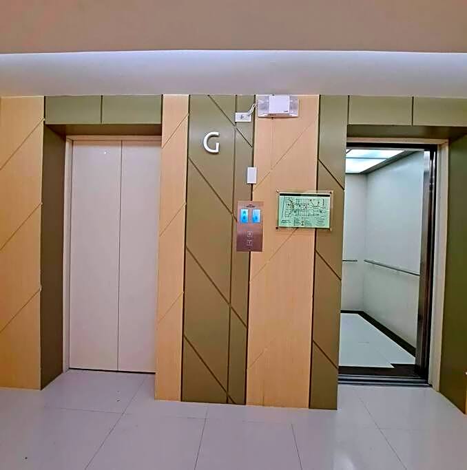 Brenthill Condo Suite