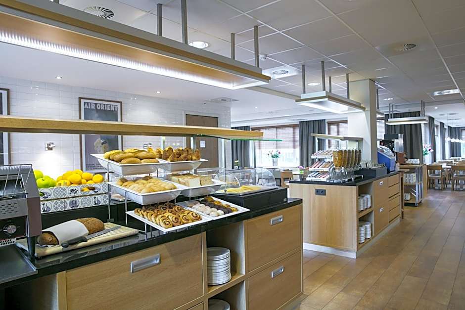 Holiday Inn Express Amsterdam - Schiphol By IHG