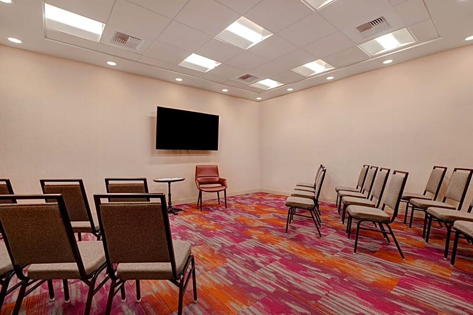 Home2 Suites by Hilton Las Vegas Northwest