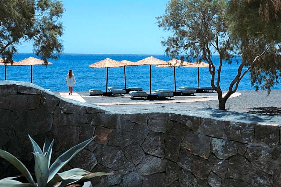 Black Rose Beach Suites